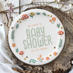 Assiettes En Carton Forêt rustique et mignonne Baby shower naturel Woo<br><div class="desc">Cette invitation au baby shower neutre, mignonne et rustique, présente d'adorables illustrations de bois, avec des champignons, des glands, de la verdure et des fleurs, et de l'espace pour ajouter un nom, et la date de votre célébration baby shower. Le design parfait de la nature de conte de fées pour...</div>