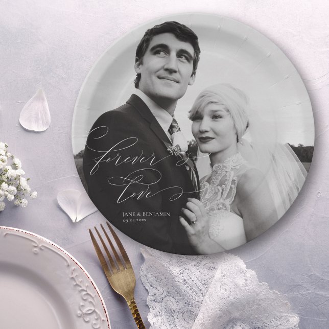 Assiettes En Carton Forever Love Photo Mariage Brunch (These paper plates would be cute for a rehearsal dinner or engagement party or even a casual wedding)