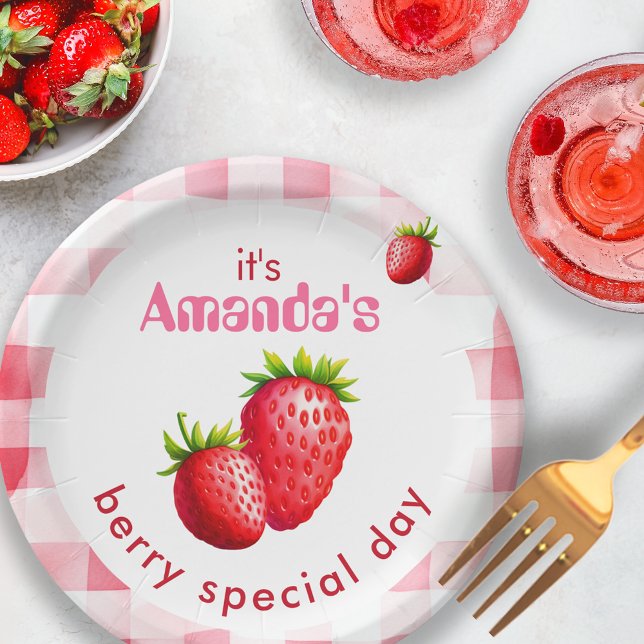Assiettes En Carton Fraise Berry's Special Day Strawberry Retro En vic (Bride name berry special day paper plate food decor strawberry fruit bahelorette hen party picnic )