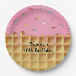 Assiettes En Carton Gâteau d'anniversaire en cône gaufrette à la glace