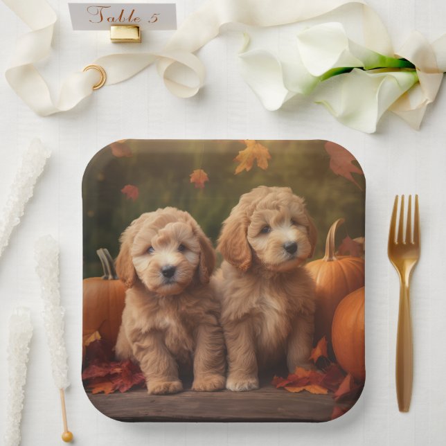 Assiettes En Carton Goldendoodle Chiot Automne Citrouille délice (Mariage)