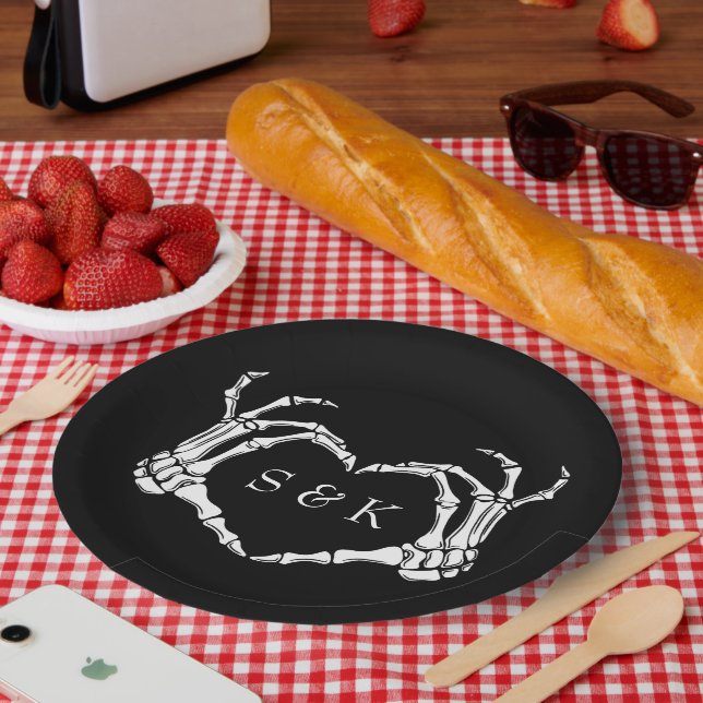 Assiettes En Carton Gothique Romantique Squelette main Halloween Maria (Pique-nique)