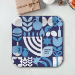 Assiettes En Carton Happy Hanoukka Personnalisé Menorah & Stars Modern<br><div class="desc">Habillez votre famille ou bureau Hanoukka / Chanukah parti avec Hanoukka / Chanukah moderne Plaques de Motif géométrique moderne / Chanukah. Menorah, Dreidel, Donuts, Stars & Huile d'olive... Symboles Hanoukka juifs Espace pour ajouter votre texte personnalisé. Heureux souhaits d'Hanoukka. Ce look haut de gamme, moderne, est une excellente façon de...</div>