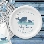 Assiettes En Carton Happy Whale Cute Baby shower plaque papier<br><div class="desc">Plaques de papier baby shower personnalisées avec aquarelle illustration de maman et de baleine bébé nageant joyeusement dans l'océan. "Baby shower" est écrit à la main et vous pouvez personnaliser avec votre nom et la date de votre événement. Veuillez naviguer dans mon magasin pour trouver les invitations et les accessoires...</div>