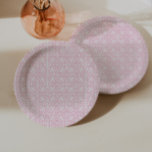 Assiettes En Carton Impression Vintage Pretty Rose Et Blanc<br><div class="desc">Cette jolie conception de plaque en papier est sans personnalisation (je propose des options de personnalisation sur la conception soeur à cela). L'impression arrière - plan a été tirée d'un azulejo vintage (carreaux bleu et blanc) et numériquement re-coloré en rose et blanc.</div>