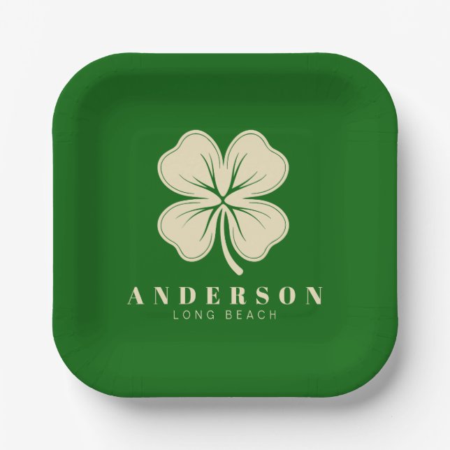 Assiettes En Carton Irlandais Lucky Four Leaf Clover avec le nom vert (Recto)