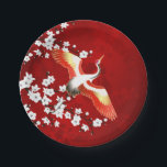 Assiettes En Carton Japonaise Grue Blanc Cerisier Fleur Rouge<br><div class="desc">Grue élégante et cerisiers blancs fleurissent sur un arrière - plan rouge chatoyant. Beau design japonais.</div>