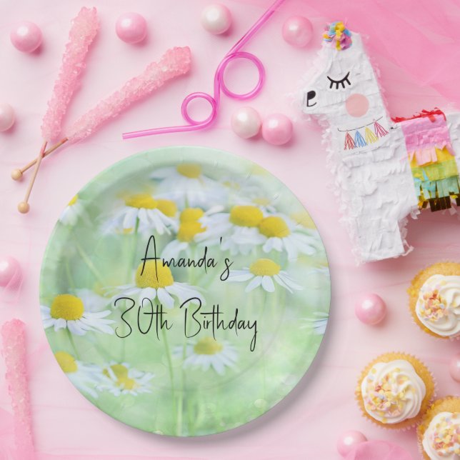 Assiettes En Carton Jolies marguerites dans un champ photo Anniversair (Fête)