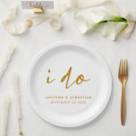 Assiettes En Carton Jour de mariage Élégant minimal Or simple et blanc<br><div class="desc">Un design mariage élégant avec une typographie manuscrite "I do" couplée avec un titre de typographie moderne et des noms de mariée et de mariée en or sur un arrière - plan blanc simple. Le design parfait pour votre journée spéciale !</div>