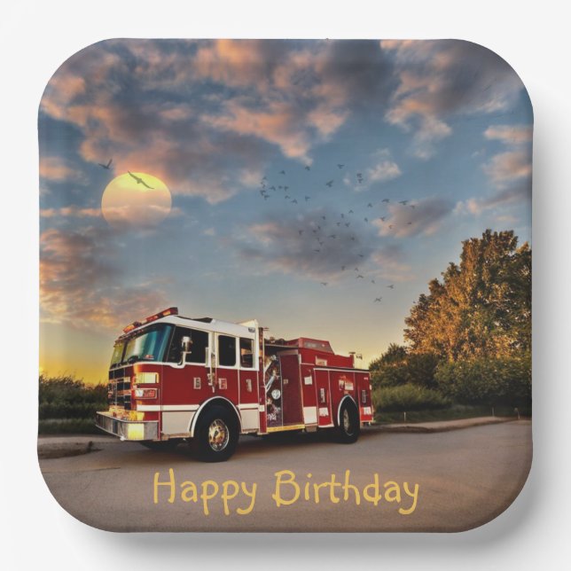 Assiettes En Carton Joyeux Camion d'incendie d'anniversaire (Recto)