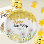 Assiettes En Carton Joyeux Jour des abeilles à .. Enfants Beth Theme A<br><div class="desc">Plaques de fête d'anniversaire dignes d'un buzz, personnalisées avec le nom de votre enfant. Avec l'inscription "happy bee day to [name], ces assiettes de fête à thème bee sont parfaites pour la fête d'anniversaire de votre petit, avec un jeu de mots qui fera sourire vos invités. L'illustration de l'aquarelle est...</div>