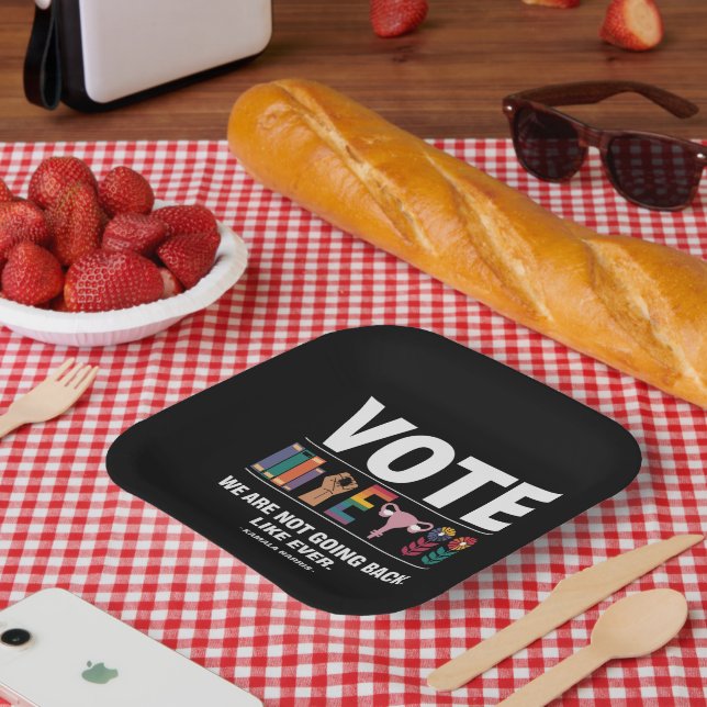 Assiettes En Carton Kamala Nous Ne Reviendrons Pas Comme Jamais Fémini (Pique-nique)