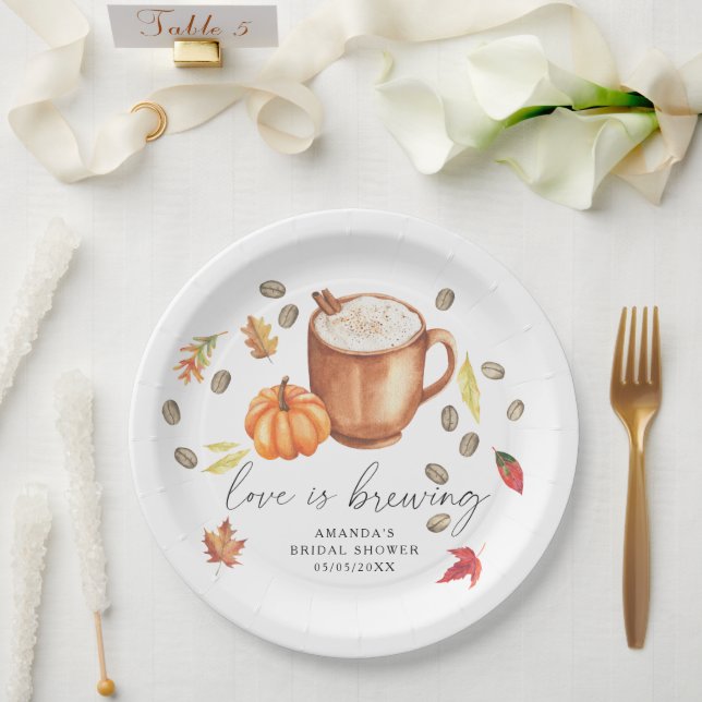 Assiettes En Carton L'amour brasse la douche nuptiale du café Citrouil (Mariage)