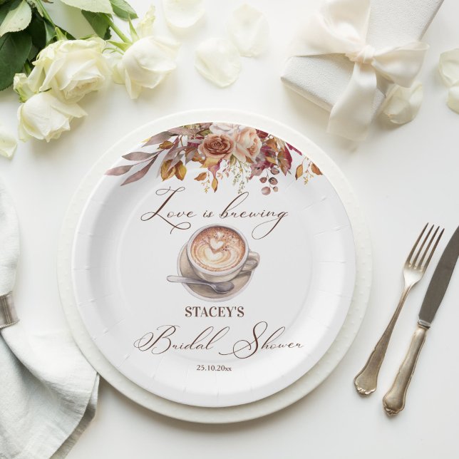 Assiettes En Carton L'amour brasse le café tombent la douche nuptiale (Love is brewing coffee fall bridal shower personalized monogram printed paper plates table decor)