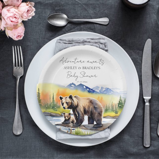 Assiettes En Carton L'aventure attend un ourson avec baby shower maman (Adventure awaits national parks themed baby shower tableware personalized plates cute mam bear cub)