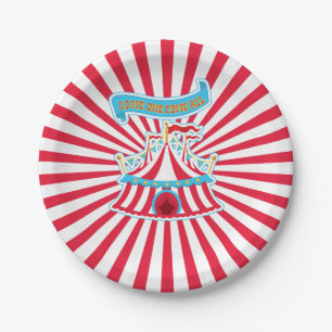Assiettes En Carton Le carnaval et la partie de cirque viennent une