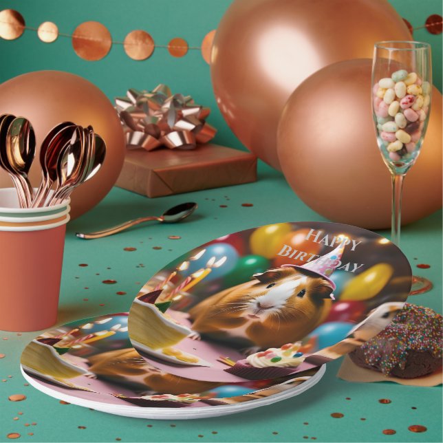 Assiettes En Carton Le Cochon De Guinée Fête Avec Du Gâteau Et Du Boul (Multi)