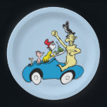 Assiettes En Carton Les personnages de Dr. Seuss dans les œufs verts e<br><div class="desc">Cet article sous licence officielle de Dr Seuss présente une illustration classique du livre adoré, Les Œufs verts au jambon. Le design met en vedette le persévérant Sam-I-Am offrant ses célèbres œufs verts et jambon sur un plateau au frustré Guy-Am-I. Ils sont représentés voyageant ensemble dans une voiture fantaisiste, accompagnés...</div>