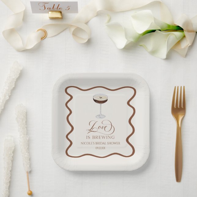 Assiettes En Carton Love Is Brewing Expresso Martini Enterrement de Vi (Mariage)