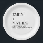 ASSIETTES EN CARTON MARIAGE ÉLÉGANT CLASSIQUE MODERNE PERSONNALISÉ STY<br><div class="desc">SERVIETTES DE MARIAGE PERSONNALISÉES À NOM MINIMAL MONOGRAMME NOIR & BLANC  TYPOGRAPHIE NOM PERSONNALISÉ MIGNON SOUS-VERRE DE MARIAGE
ASSIETTES EN PAPIER CARRÉES DE MARIAGE ÉLÉGANTES MODERNES PERSONNALISÉES STYLÉES CLASSIQUES</div>