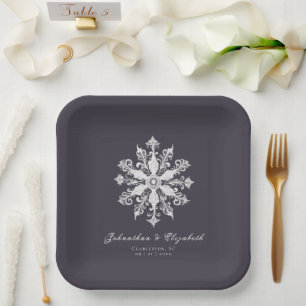 Assiettes En Carton Mariage minimaliste de flocon de neige   Plum Purp