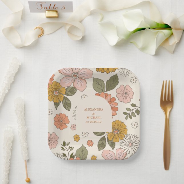 Assiettes En Carton Mariage Rétro Groovy Années 70 aux Tons Sourdins (Mariage)