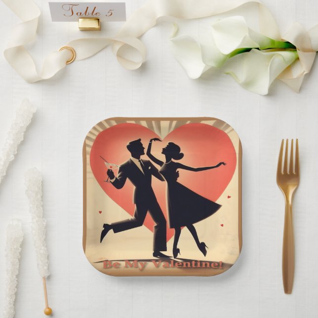 Assiettes En Carton Mid Century Valentine Dancing Couple avec Martini (Mariage)