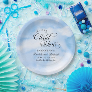 Assiettes En Carton Moderne Elle Est Sur Cloud 9 Bachelorette Week-end