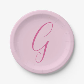 Assiettes En Carton Monogramme de lettre initiale rose clair chic uni