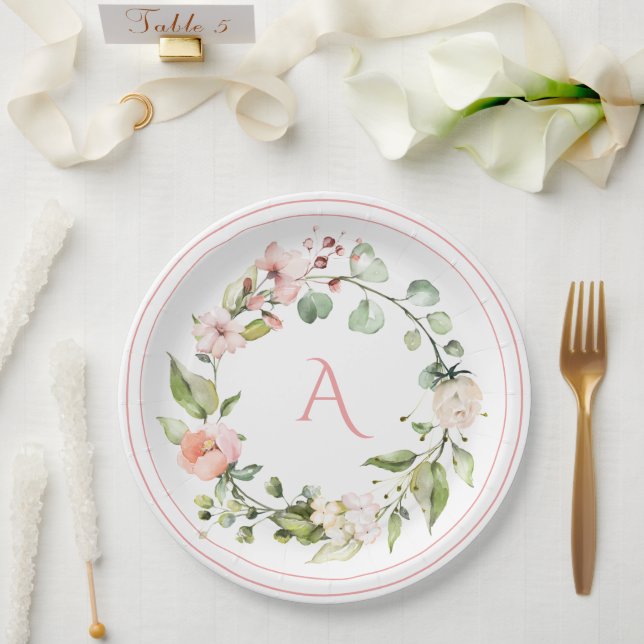 Assiettes En Carton Monogramme floral rose pâle Mariage élégant (Mariage)