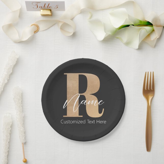 Assiettes En Carton Monogramme Moderne Initiale R & Nom Personnalisé (Mariage)