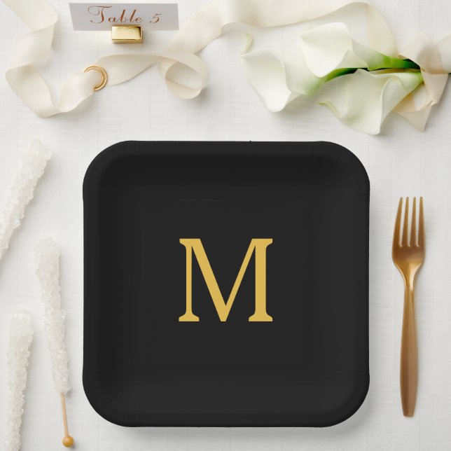 Assiettes En Carton Monogramme Nom personnalisé initial Or Or Noir (Mariage)