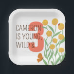 Assiettes En Carton Natural Wonder fête d'anniversaire<br><div class="desc">Cette plaque de fête d'anniversaire personnalisée permet de modifier facilement le texte d'un message d'anniversaire et d'un nom, ainsi qu'un numéro pour l'âge célébré. Le thème du grand air, inspiré par la nature et neutre du genre, est un choix facile pour tous les aspects d'une fête d'anniversaire. Les assiettes de...</div>