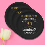 Assiettes En Carton N'importe quel Anniversaire Black Gold Retro<br><div class="desc">Pour ceux qui fêtent leur anniversaire, nous avons les plaques de fête d'anniversaire idéales avec une sensation vintage. L'arrière - plan noir avec un design de typographie vintage blanc et or est simple et élégant avec une touche rétro. Customisez facilement le texte de cette plaque d'anniversaire en utilisant le modèle...</div>
