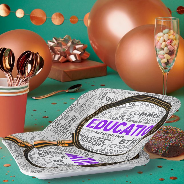 Assiettes En Carton Nuage de mots de loupe de concept d'éducation (Créateur téléchargé)