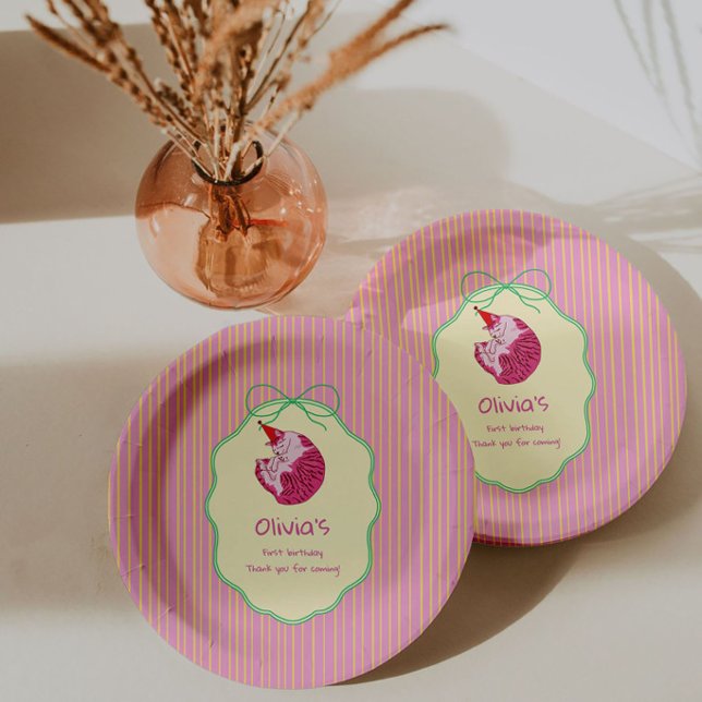 Assiettes En Carton One Sleepy Cat 1st Birthday – Yellow Stripes (Créateur téléchargé)