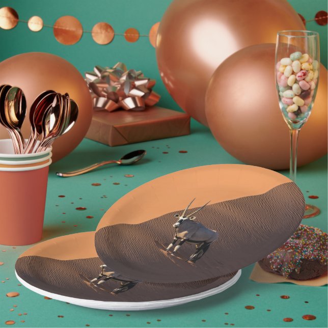 Assiettes En Carton Oryx à la limite, Namibie (Multi)