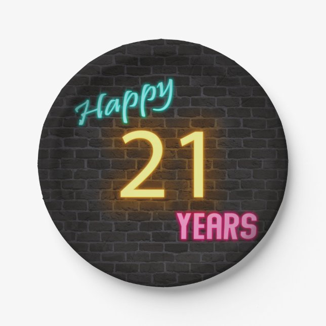 Assiettes En Carton Panneau Neon numéro 21 sur mur en brique (Devant)