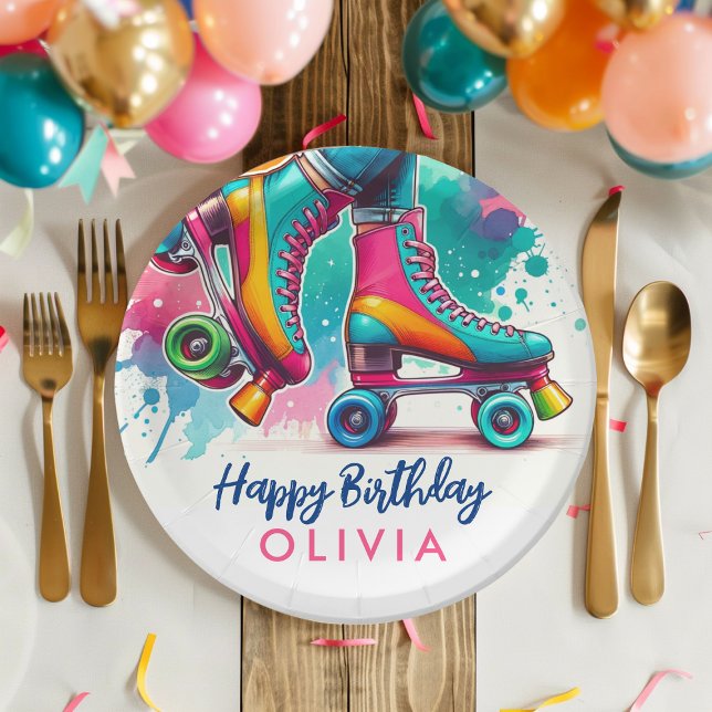 Assiettes En Carton Patinage à roulettes Cute Retro Anniversaire (Colorful birthday plate with roller skate design amidst party decor.)