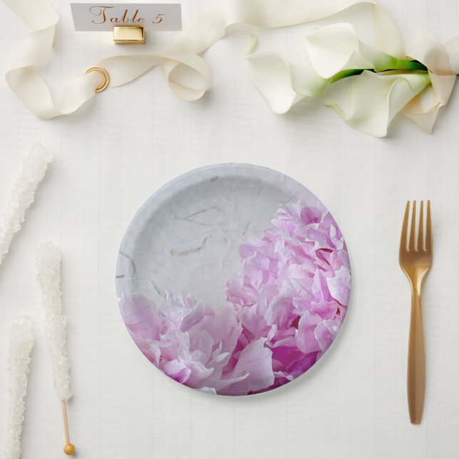 Assiettes En Carton Peoné rose avec place pour le texte (Mariage)