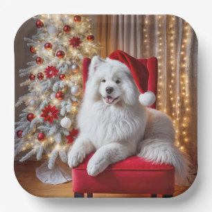 Assiettes En Carton Père Noël Samoyed Dog sur une chaise rouge