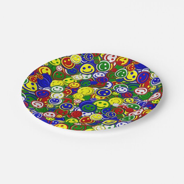 Assiettes En Carton Perles d'allocation de visage Joyeuses primaires (Angle)