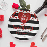 Assiettes En Carton Petit amour Baby shower de la Saint Valentin<br><div class="desc">Célébrez dans le style avec ces assiettes en papier baby shower amusantes et modernes. Le design est facile à personnaliser avec votre propre libellé et votre famille et vos amis seront ravis de voir ces fabuleuses plaques en papier. Des éléments de partie correspondants se trouvent dans la collection.</div>