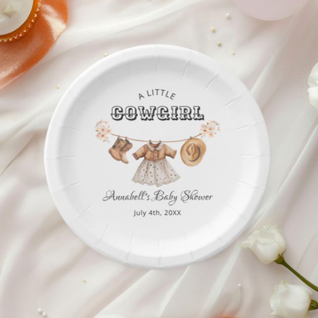 Assiettes En Carton Petite fille Casquette Bottes Baby shower robe (Créateur téléchargé)