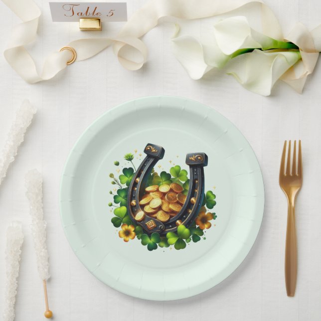 Assiettes En Carton Pièces en or Lucky Horseshoe et Clover (Mariage)