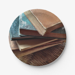 Assiettes En Carton Pile de vieux livres d'occasion