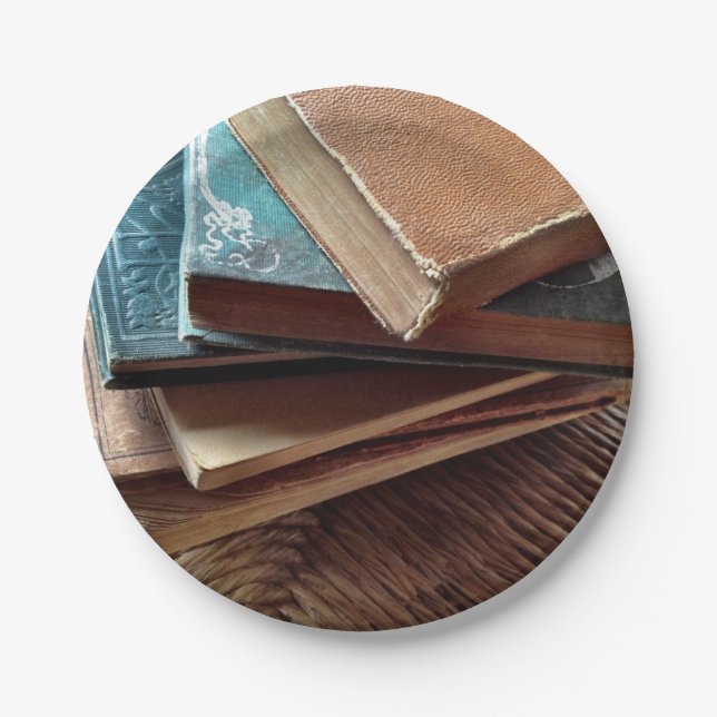 Assiettes En Carton Pile de vieux livres d'occasion (Devant)