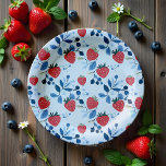 Assiettes En Carton Plaque de papier Baby shower Berry Sweet<br><div class="desc">Ce design adorable déborde de charme, parfait pour un baby shower de printemps et d'été ! Les rouges audacieux de fraises juteuses et les bleus profonds de bleuets éclatent contre un arrière - plan blanc croustillant, créant une sensation fraîche et ludique et le rendant approprié pour des baby showers sans...</div>