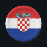 Assiettes En Carton Plaque de papier patriotique avec drapeau de la Cr<br><div class="desc">Améliorez votre expérience culinaire avec nos plaques en papier avec le drapeau de la Croatie! Conçues pour la commodité et la fierté culturelle, ces plaques en papier présentent le design emblématique du drapeau croate, composé de trois bandes horizontales de rouge, blanc et bleu, avec au centre les armoiries croates. Que...</div>
