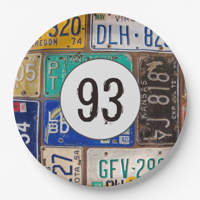 Assiettes En Carton Plaques de licence rouillées 93e anniversaire (Devant)